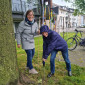 allerdings mussten wir wegen des Regens die Kreidefarbe für die Wegweiser am Samstagvormittag aufsprühen