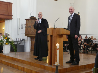 Johannes Knöller tritt in die ELKB ein